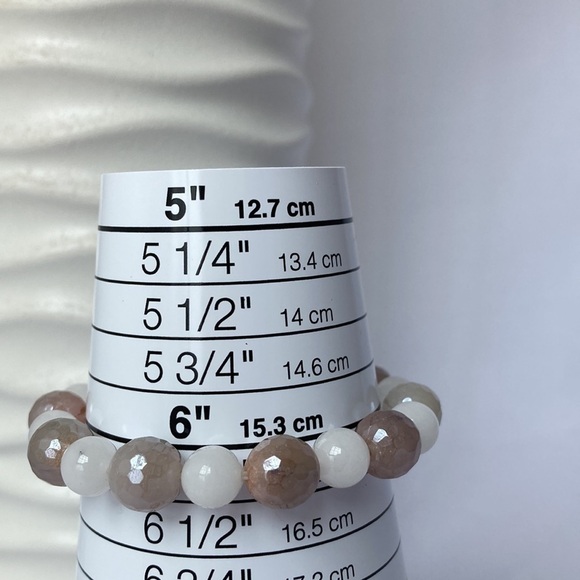 STRETCH Bracelet with Aventurine and Jade - Picture 3 of 9